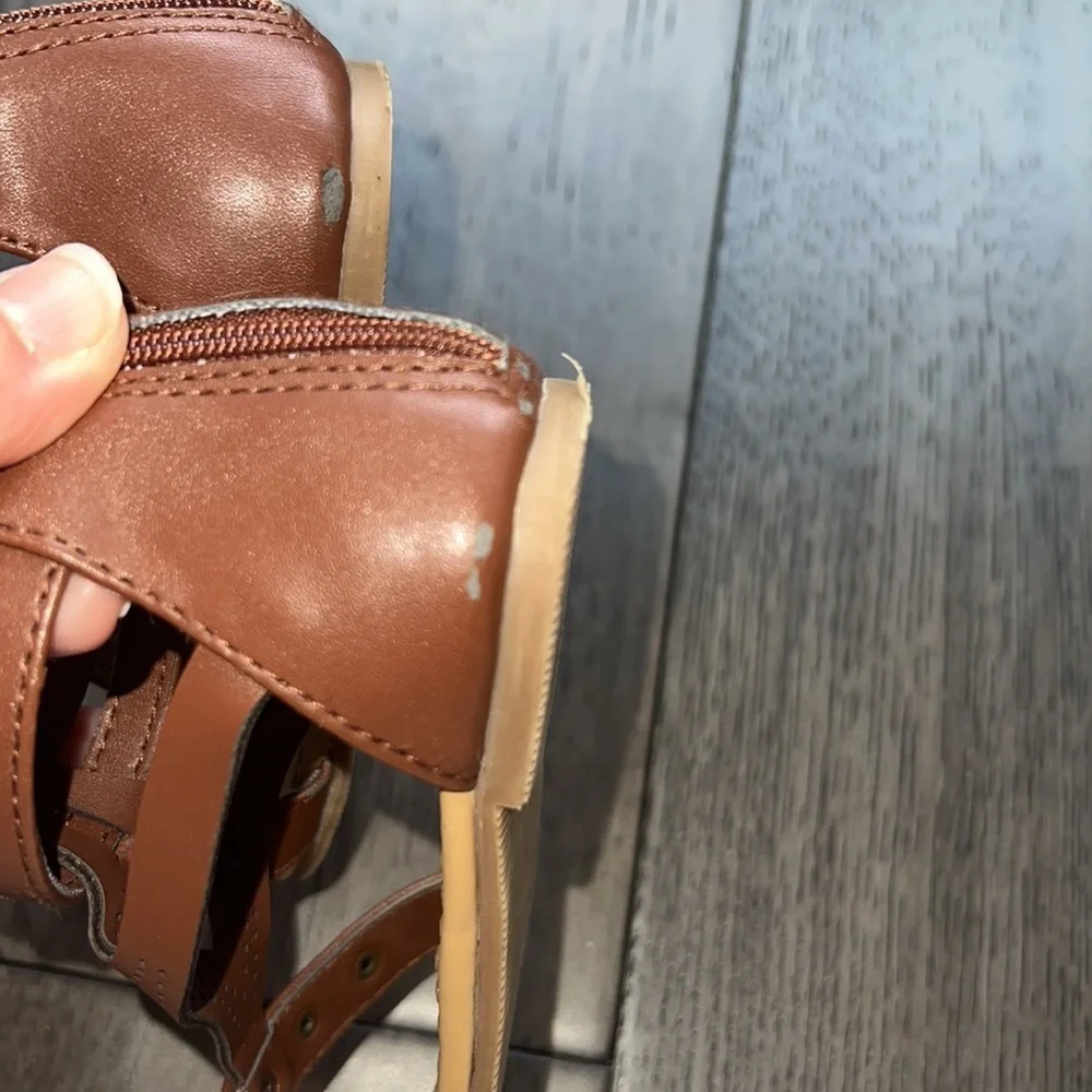 Koala kids gladiator like sandals
